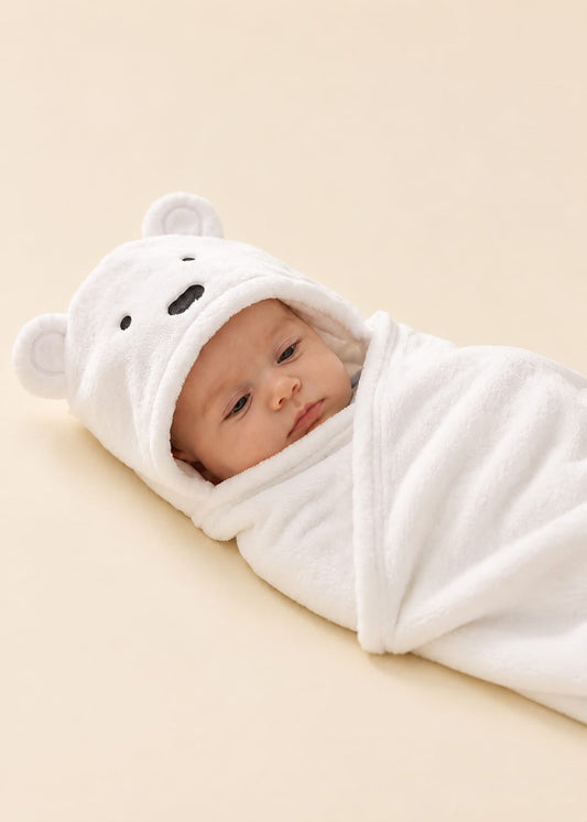 Fleece Character Hooded Receiving Blanket (White Bear Theme)