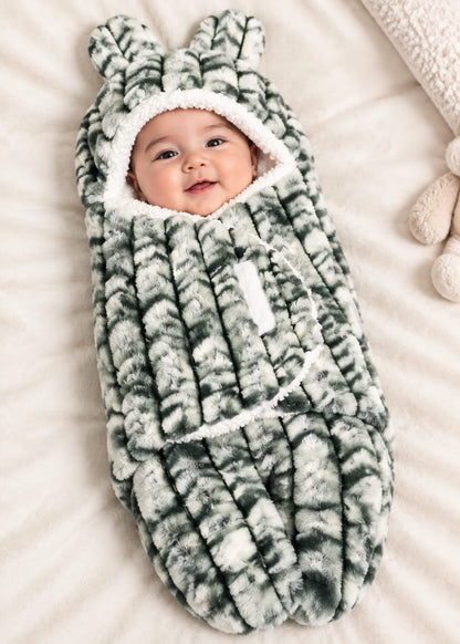 Plush Hooded Baby Swaddle Blanket / Newborn Sleeping Bag Wrapper