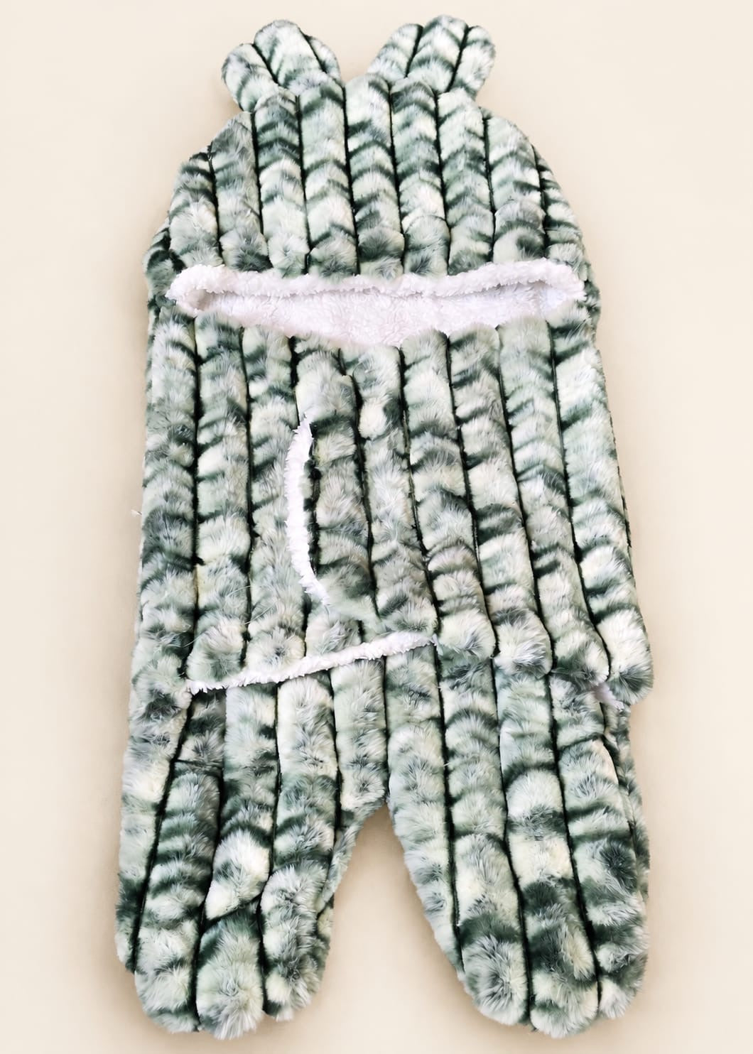 Plush Hooded Baby Swaddle Blanket / Newborn Sleeping Bag Wrapper