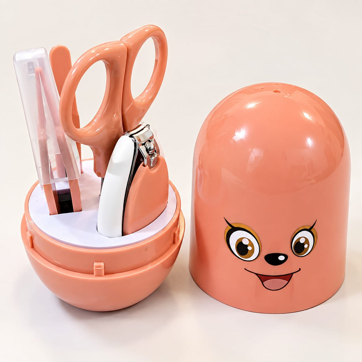 Portable Cute Bear Baby Manicure Set with Storage Case